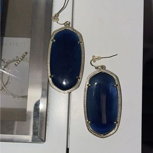 Kendra Scott dark blue Danielle earrings beautiful condition